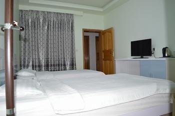 Tianwaitian Inn Лхаса Экстерьер фото